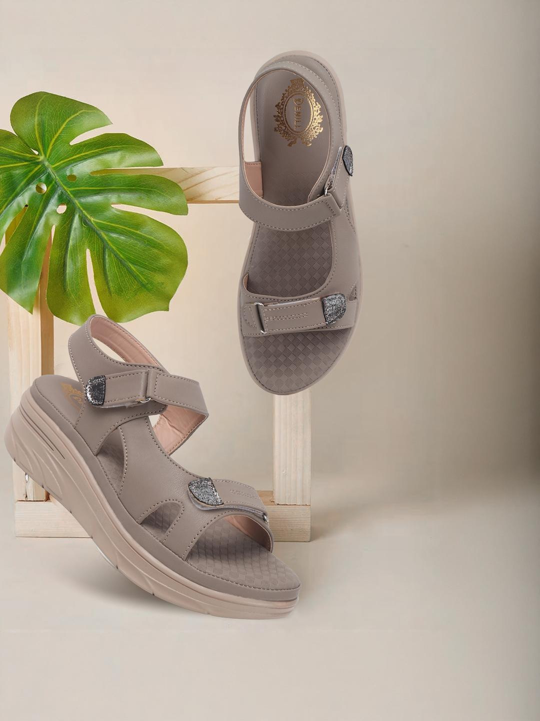 Denill Women Grey Casual Solid Adjustable Strap Platform Heel Sandal