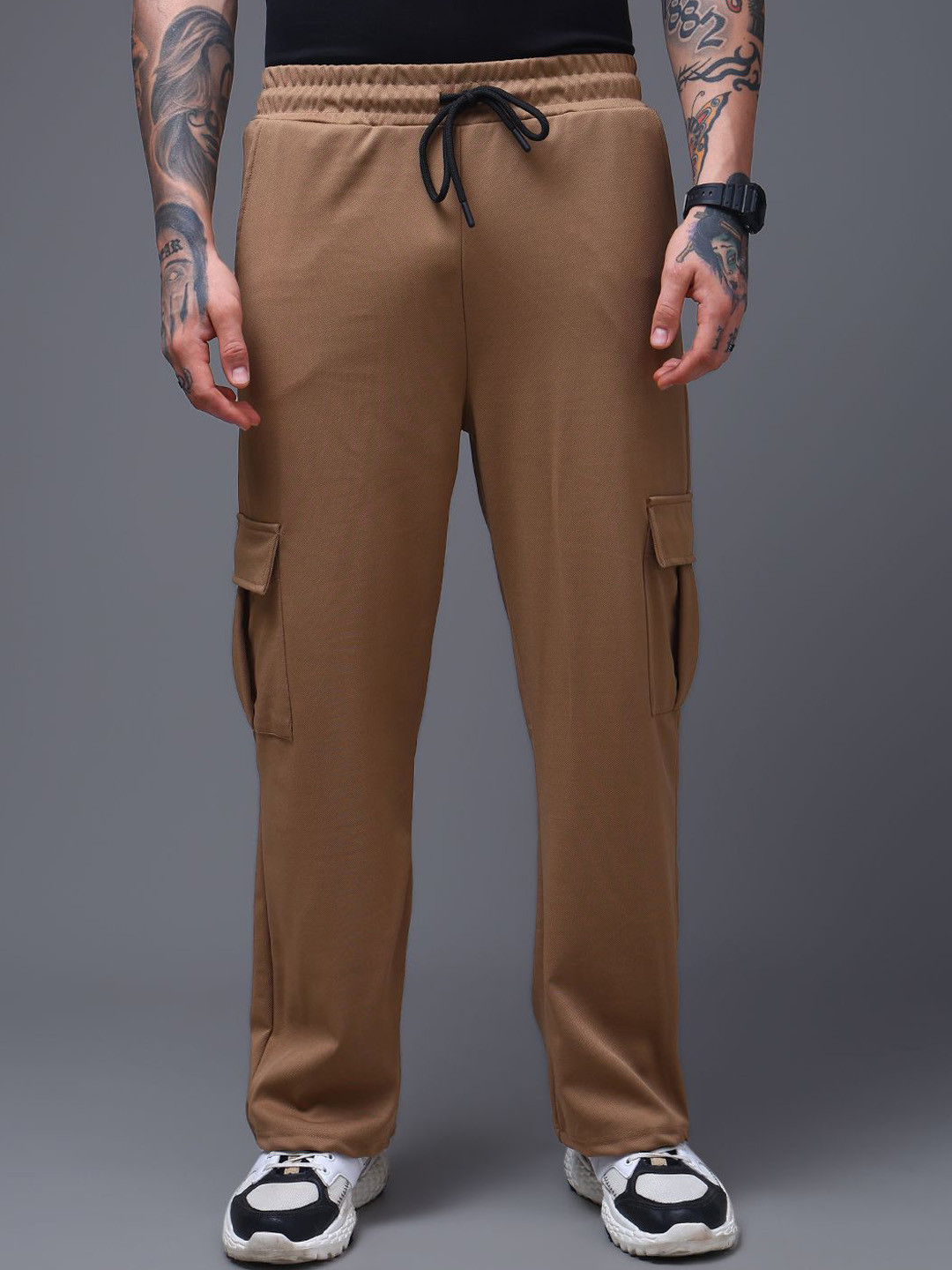 MADSTO Men Baggy-Fit Mid-Rise Track Pants