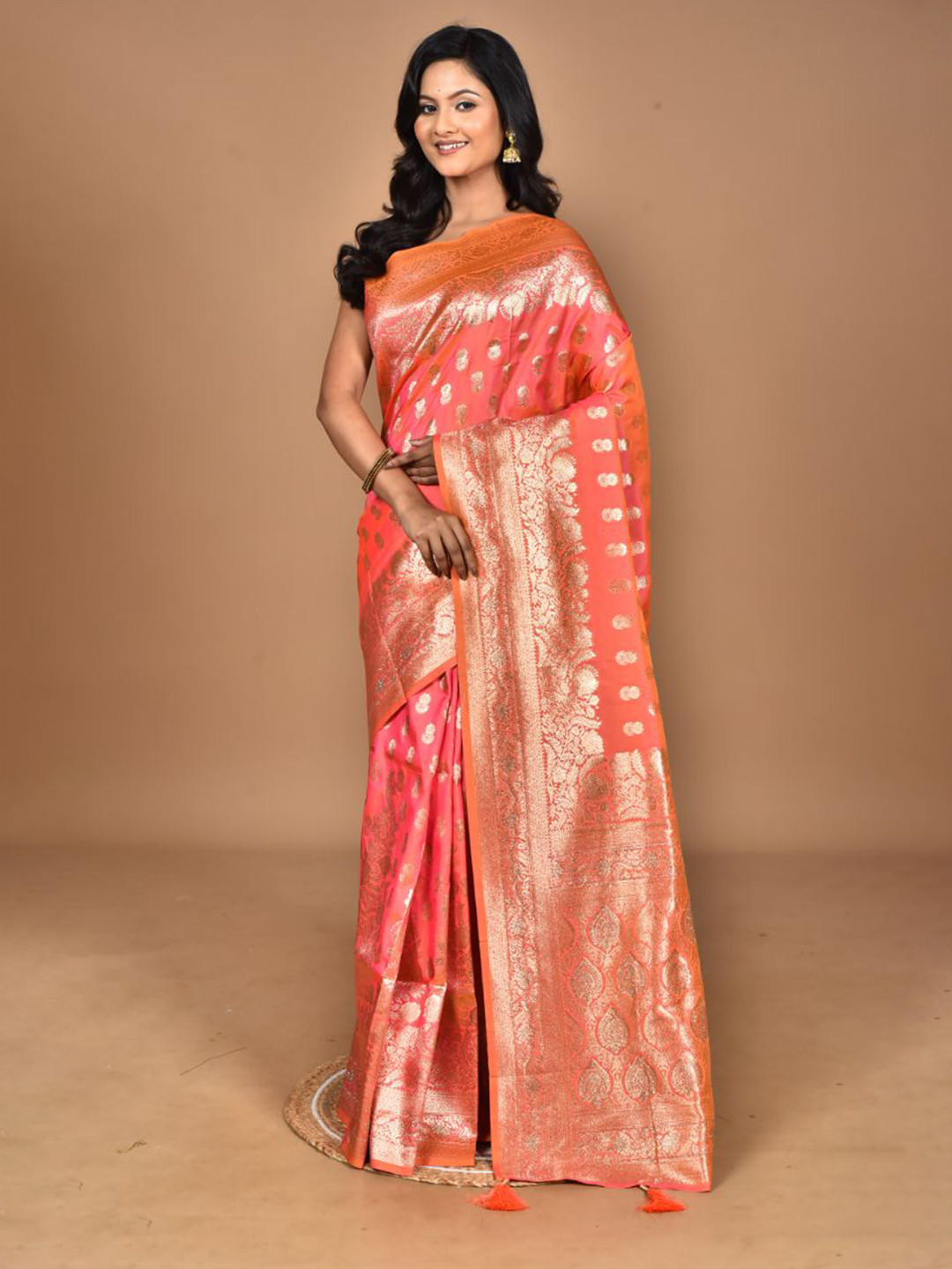Morchari Ethnic Motifs Woven Design Kolhapuri Saree