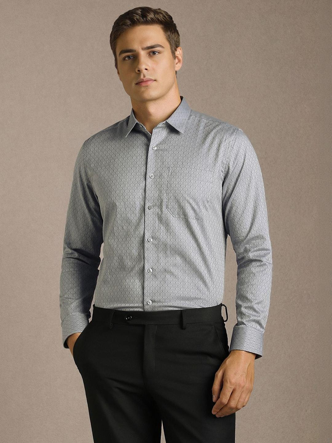 Louis Philippe Ethnic Motifs Printed Spread Collar Slim Fit Pure Cotton Shirt