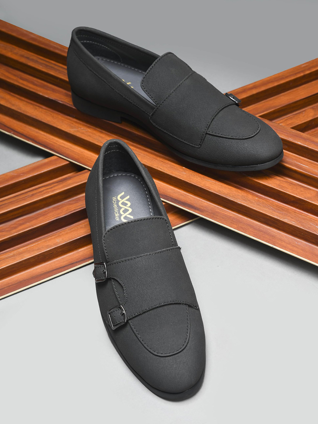 WAVE WALKER Men Slip-On Loafers