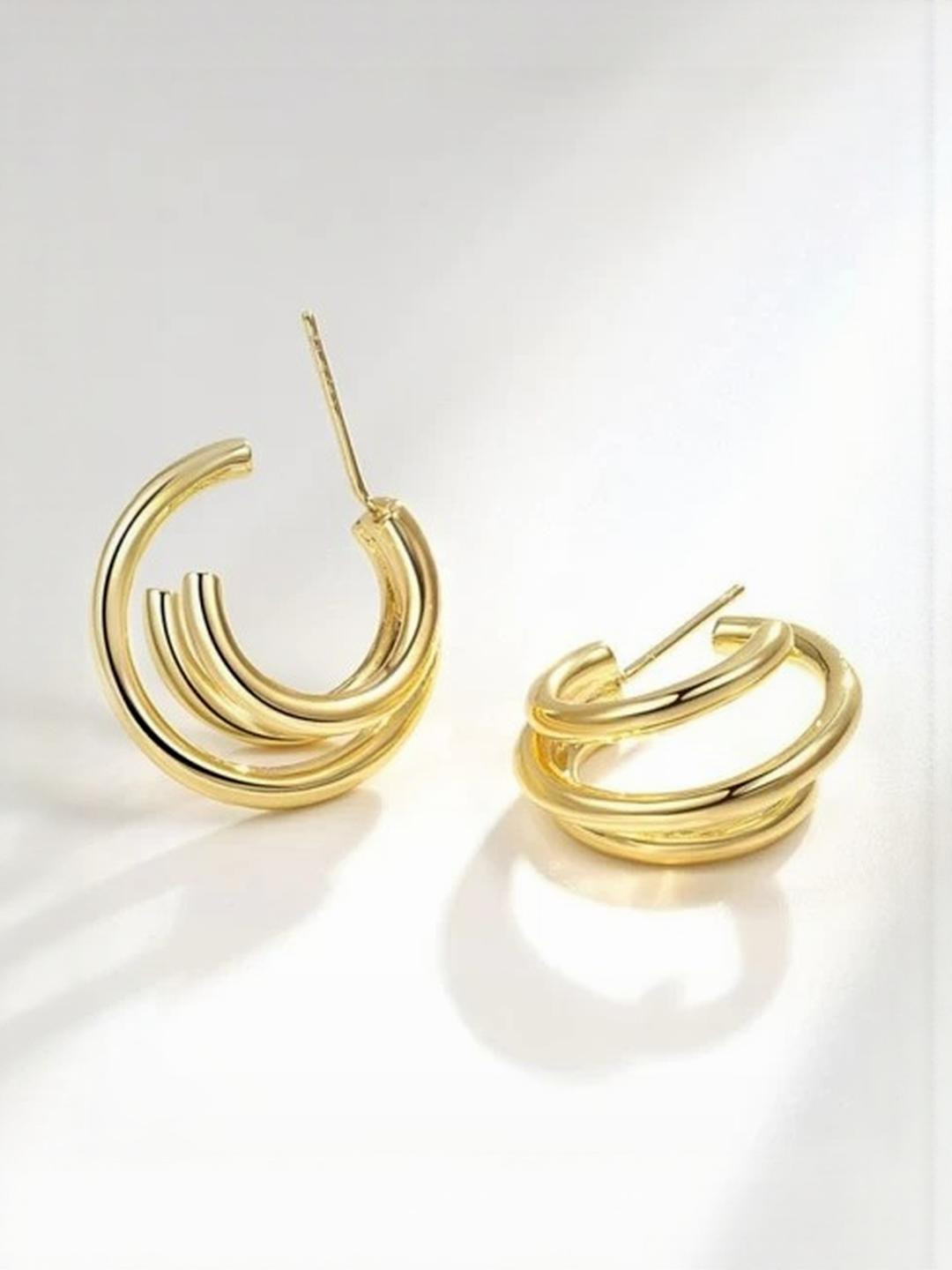 Eyes Blings  Gold Earrings