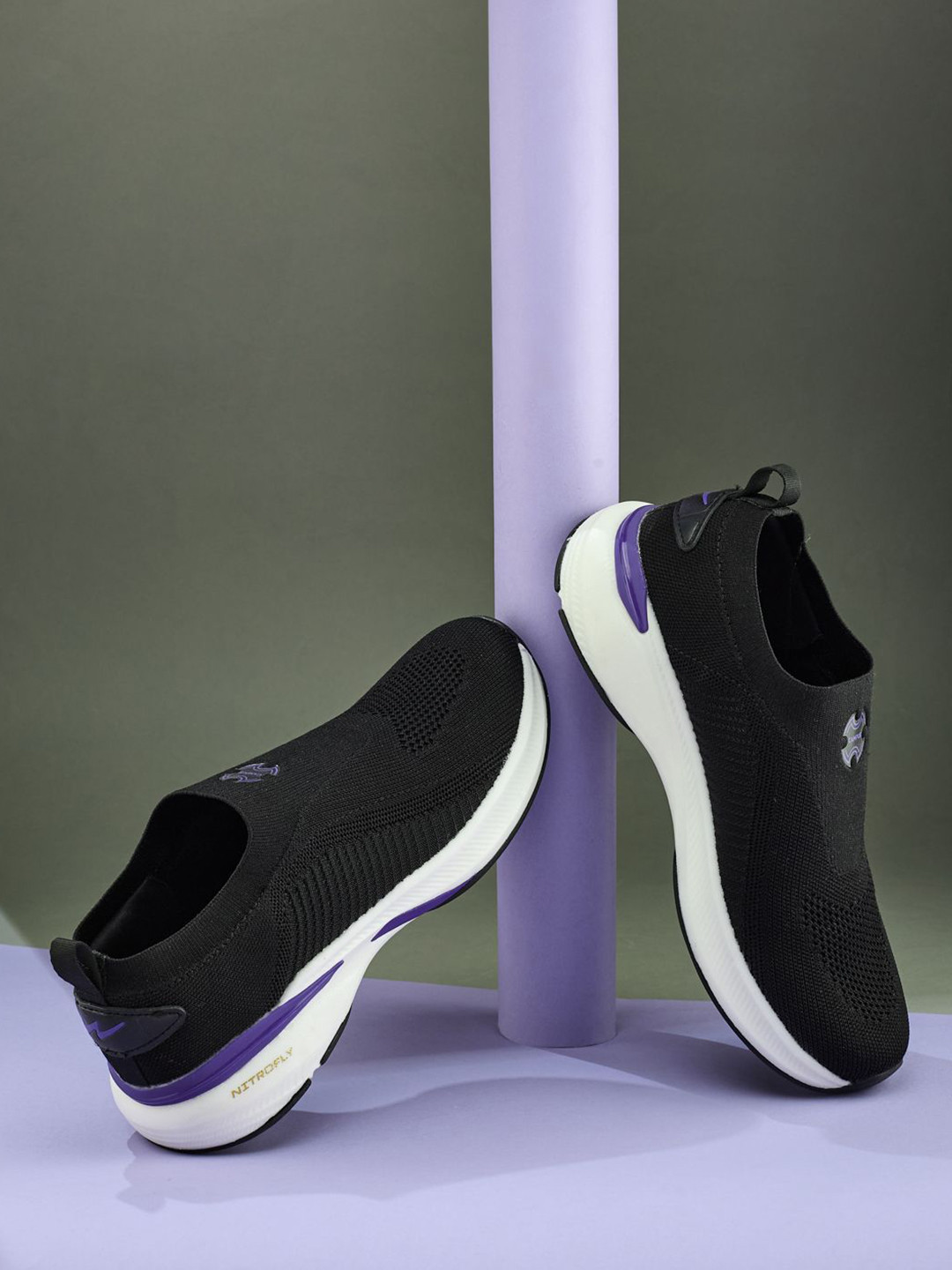 Campus Women MADRA Mesh Walking Non-Marking Shoes