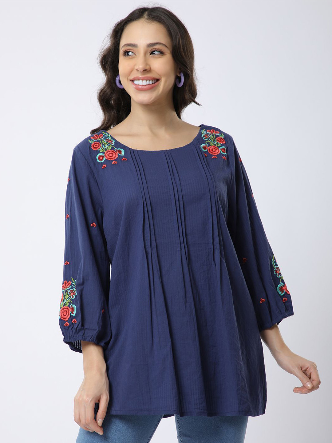 R&B Floral Emboridered Puff Sleeves Regular Top