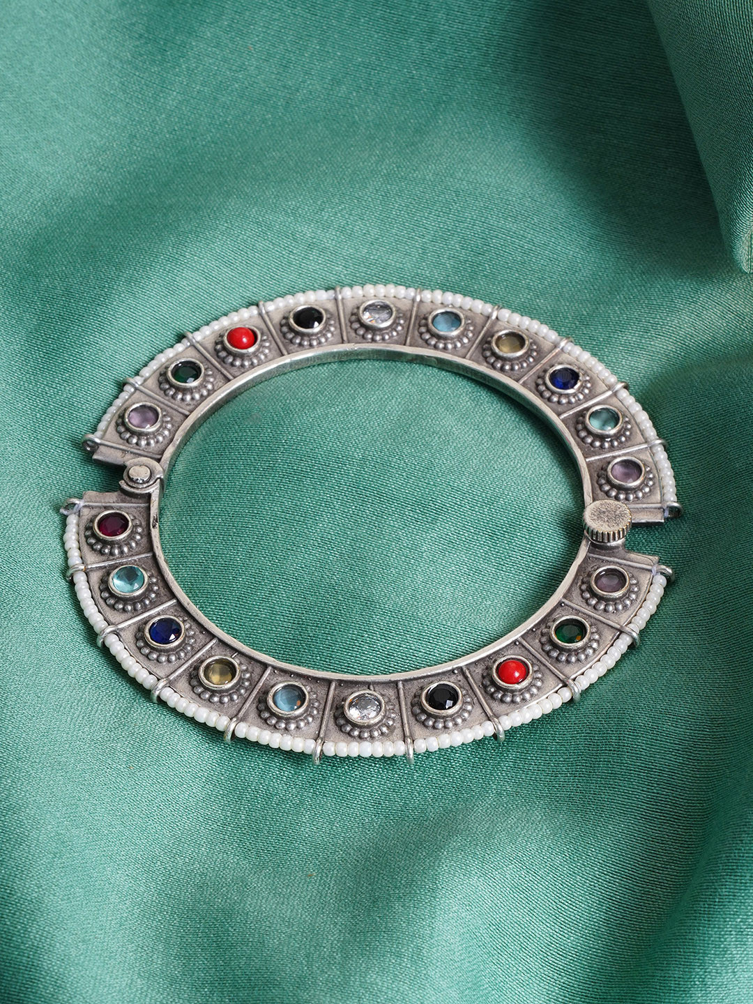 JAYPORE Silver-Plated Stone-Studded & Beaded Screw Bangles