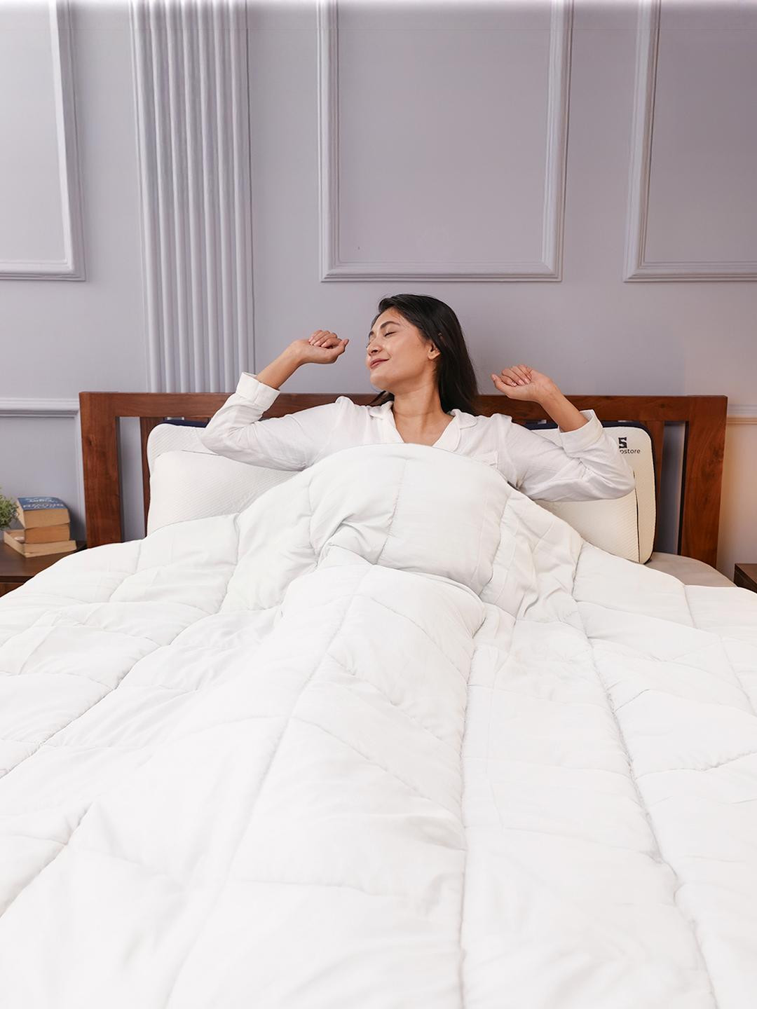 Sleepstore Blue & White 250 GSM King Size Double Bed Reversible Comforter