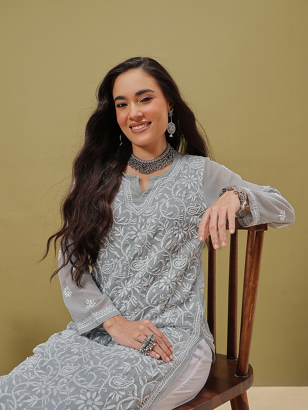 ADA Women Grey Plus Size Embroidered Georgette Handloom Georgette Handloom Kurta With Matching Slip