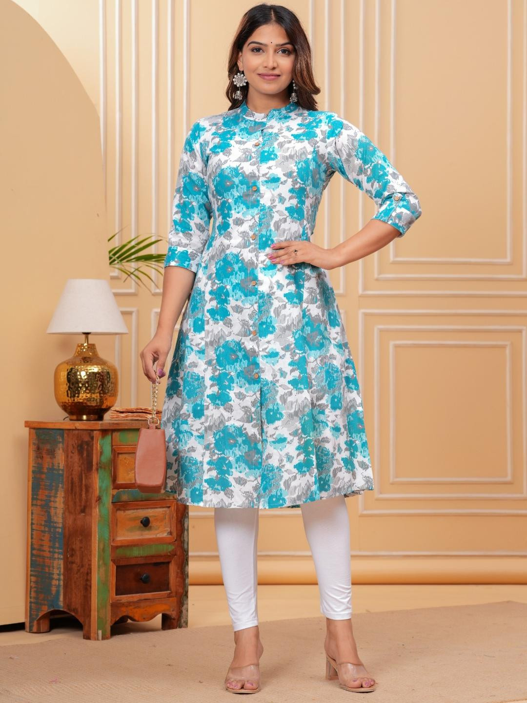 Sanracchna Fabricss Women Green Kurtas