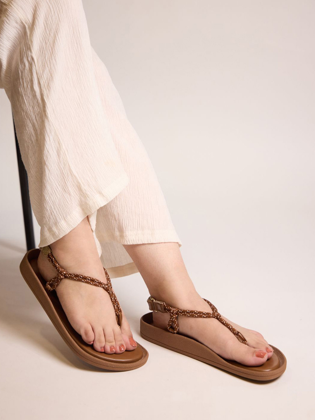 CAI Women Tan Rope Slider