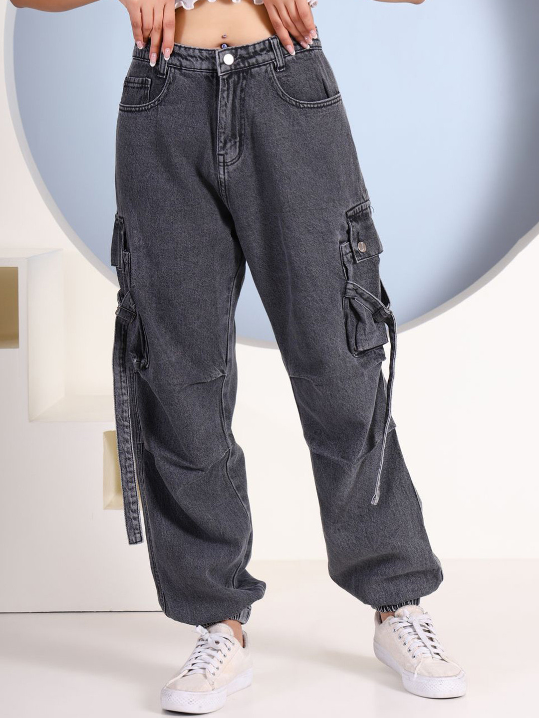FOUL CHILD Women High-Rise Light Fade Cargo Jeans