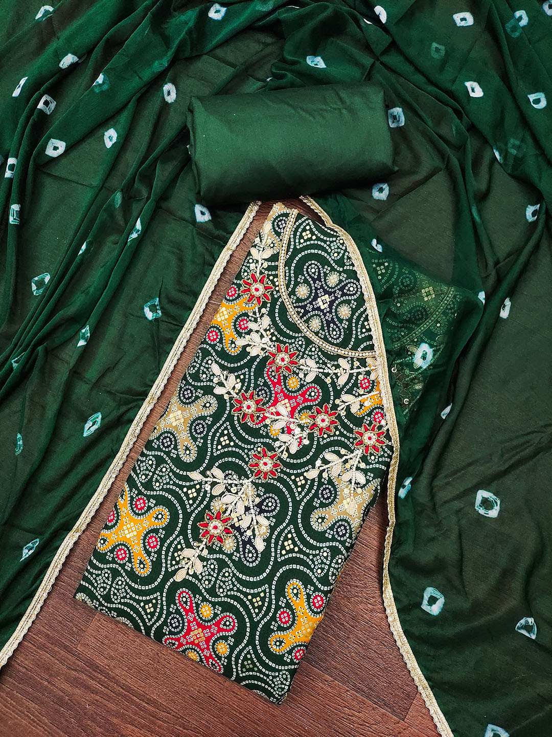 Maroosh Embellished Beads and Stones Jam Cotton Unstitched Dress Material