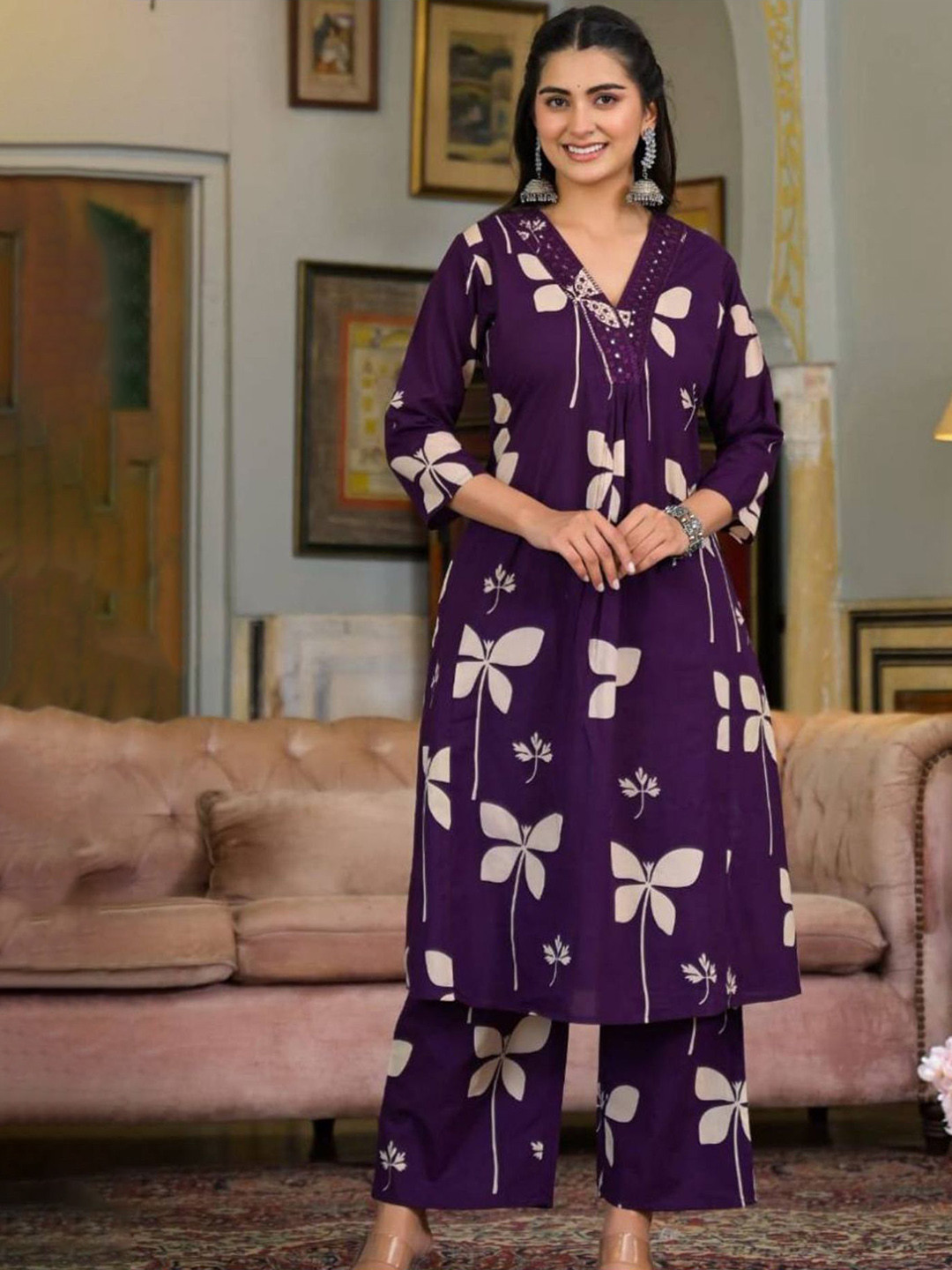 Heavenly Attire Floral Printed A-Line Kurta With Palazzos