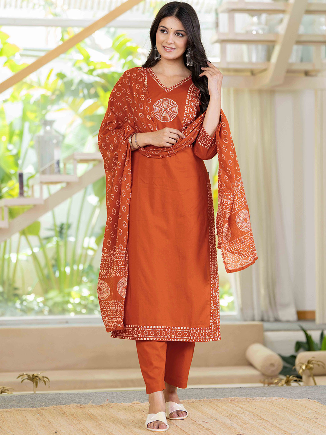 Pistaa Bandhani Yoke Design V-Neck Pure Cotton Straight Kurta With Trousers & Dupatta