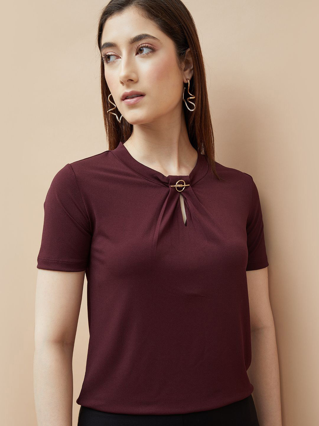 CODE by Lifestyle Women Keyhole Neck Knitted Top