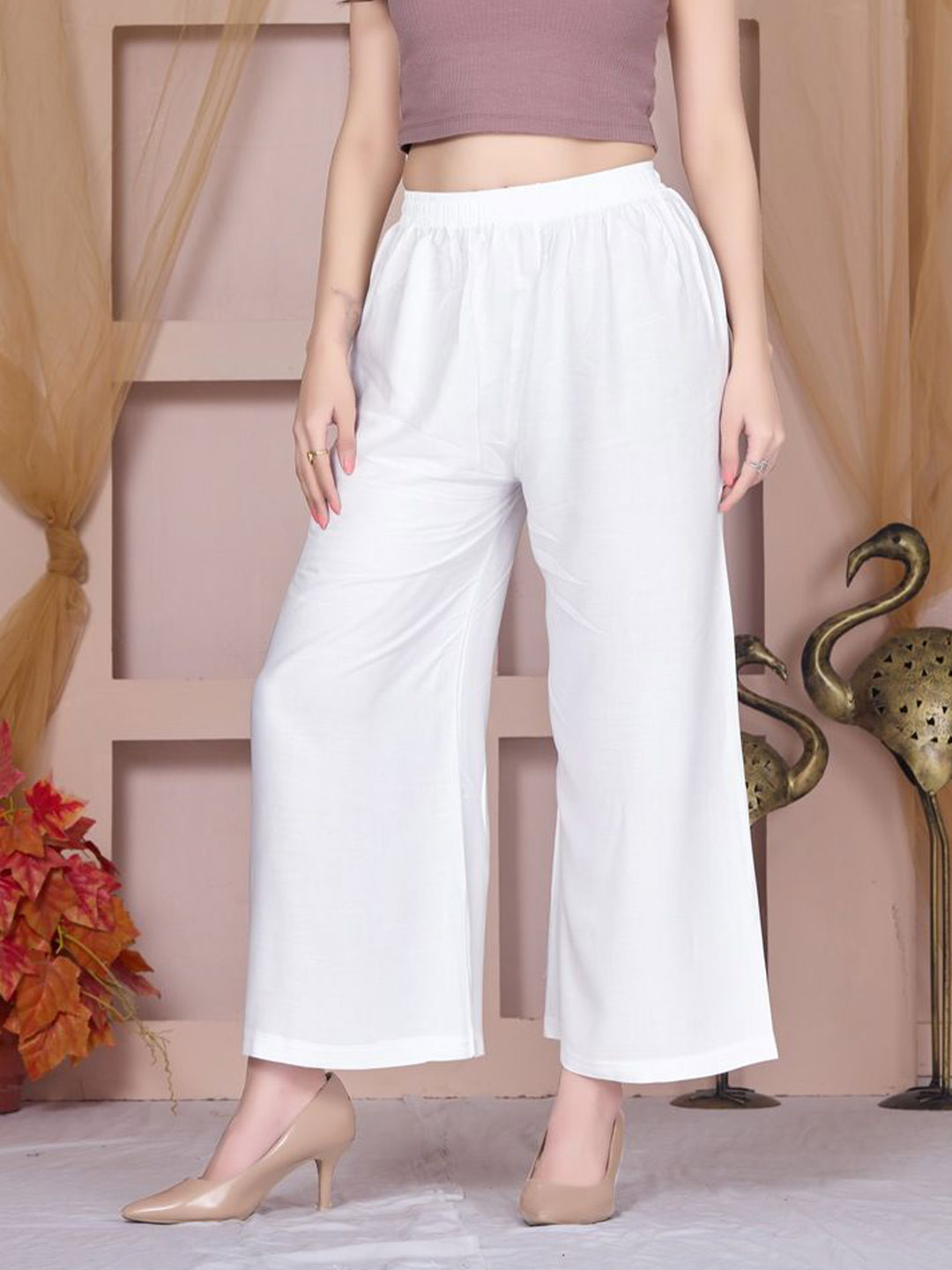 Vivika Women Solid Relaxed Fit Palazzos with Pockets
