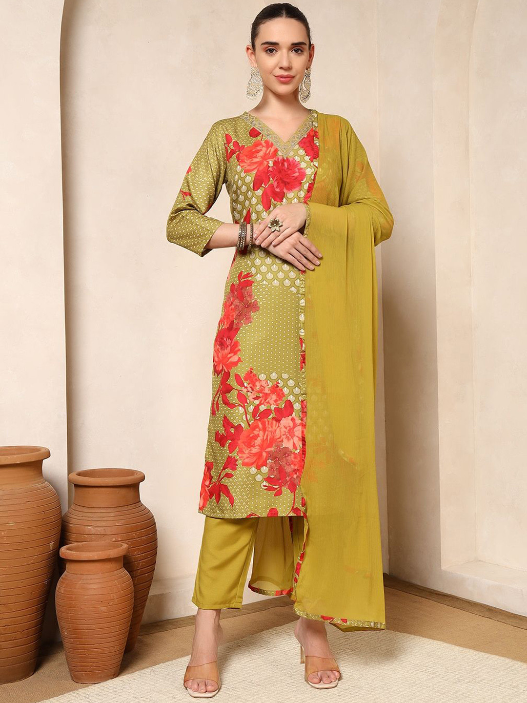 Spera Floral Printed Sequinned Kurta With Trousers & Dupatta