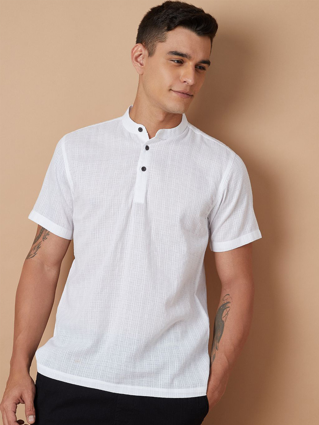 Melange by Lifestyle Men Embroidered Band Collar Short Kurta