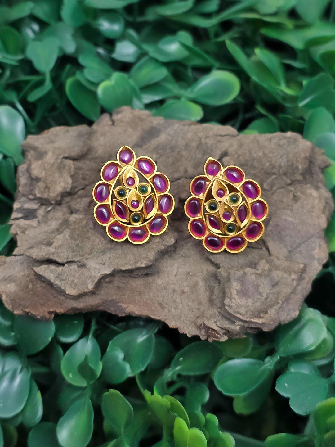Talish Women Red Earrings