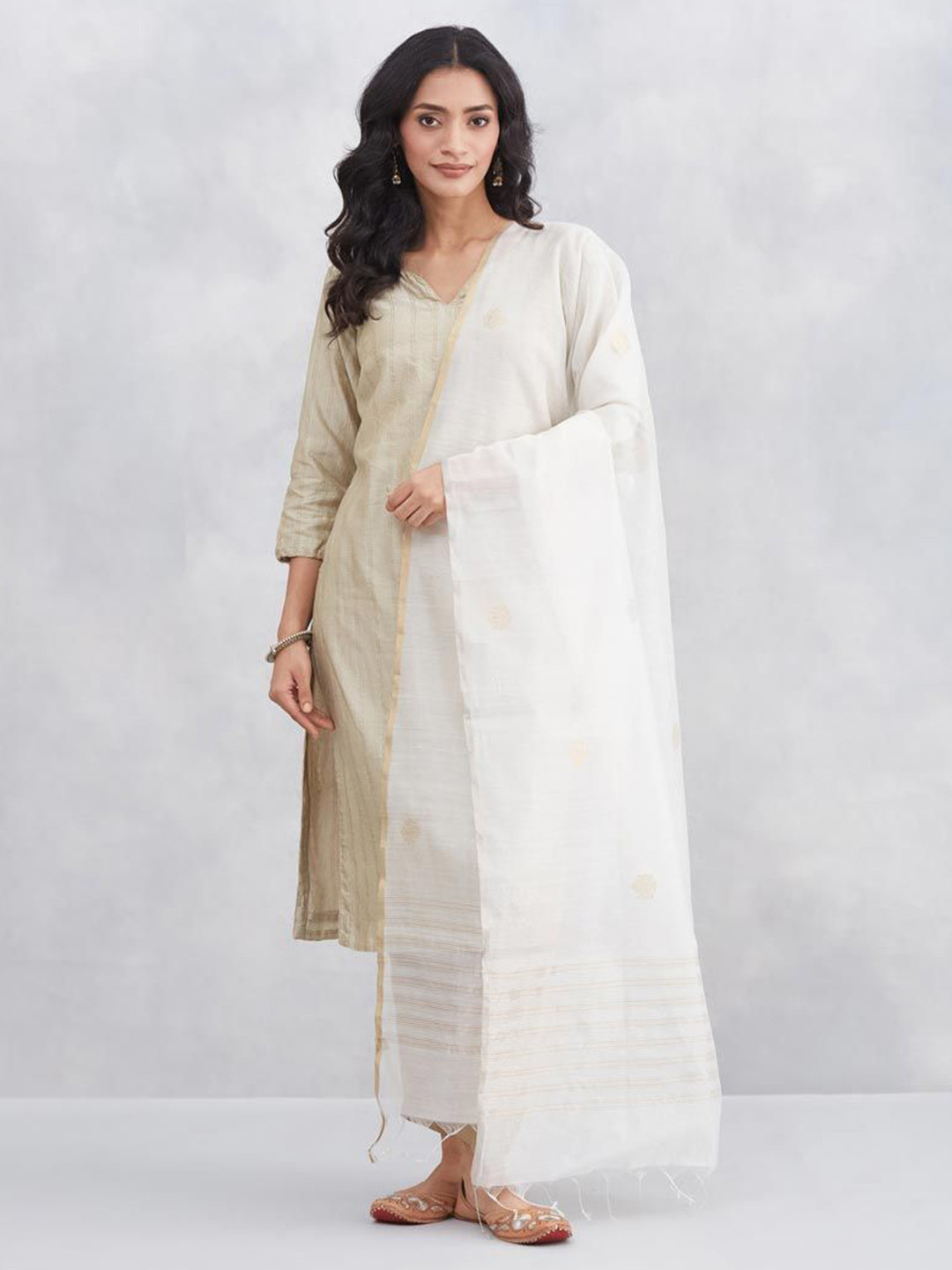 Fabindia Floral Woven Design Cotton Silk Dupatta