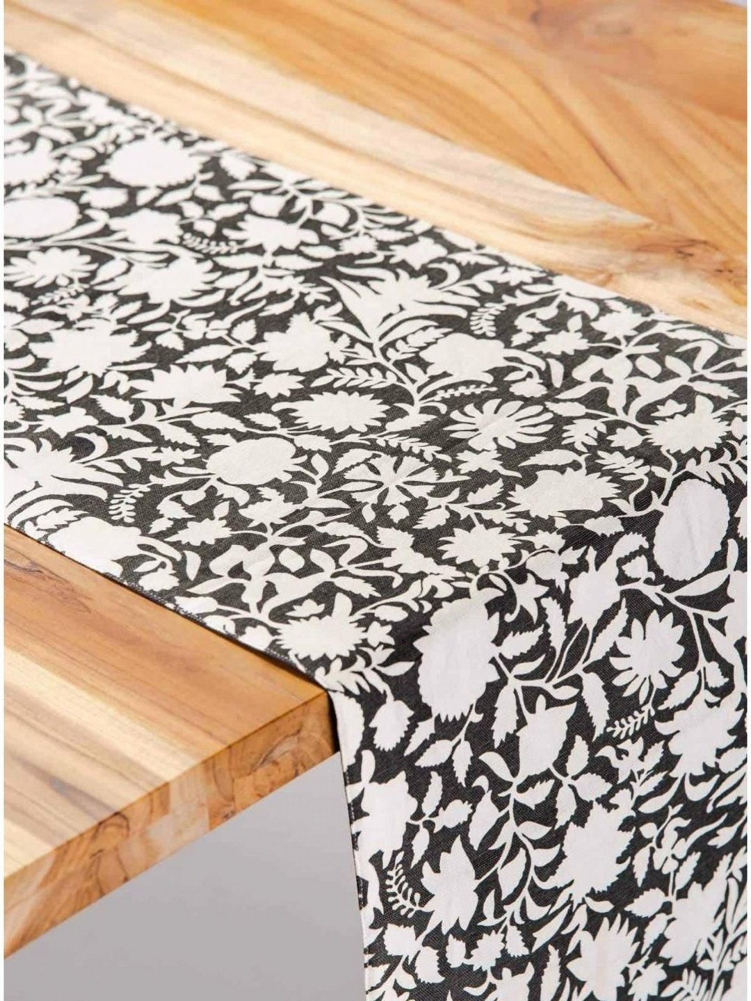 FREEDOM TREE Charcoal-Grey Printed Cotton Table Runner