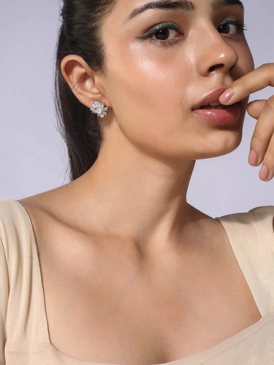 MINJI AND CO. Silver-Plated Artificial Stones Studded & Beaded Diamond Shaped Studs