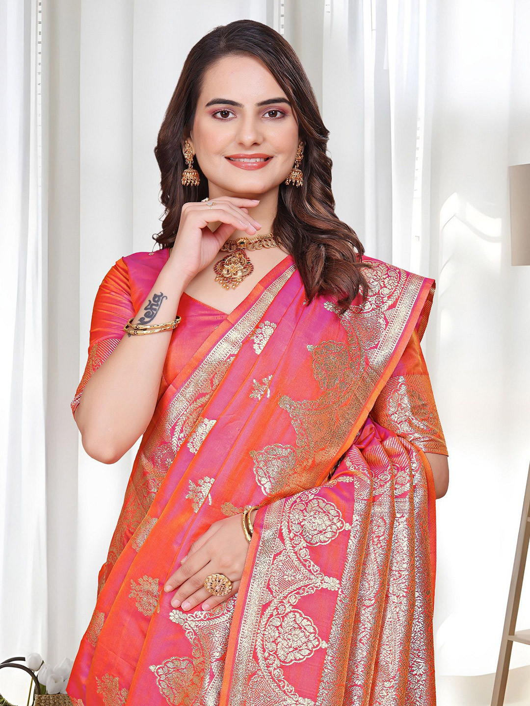 WLEMIRA Ethnic Motifs Zari Banarasi Saree