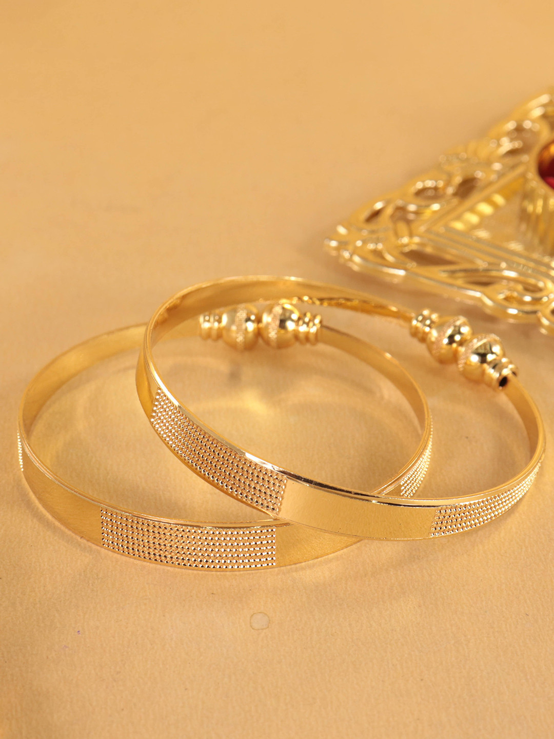 STYOLLO Gold-Plated Traditional Kada Bracelet