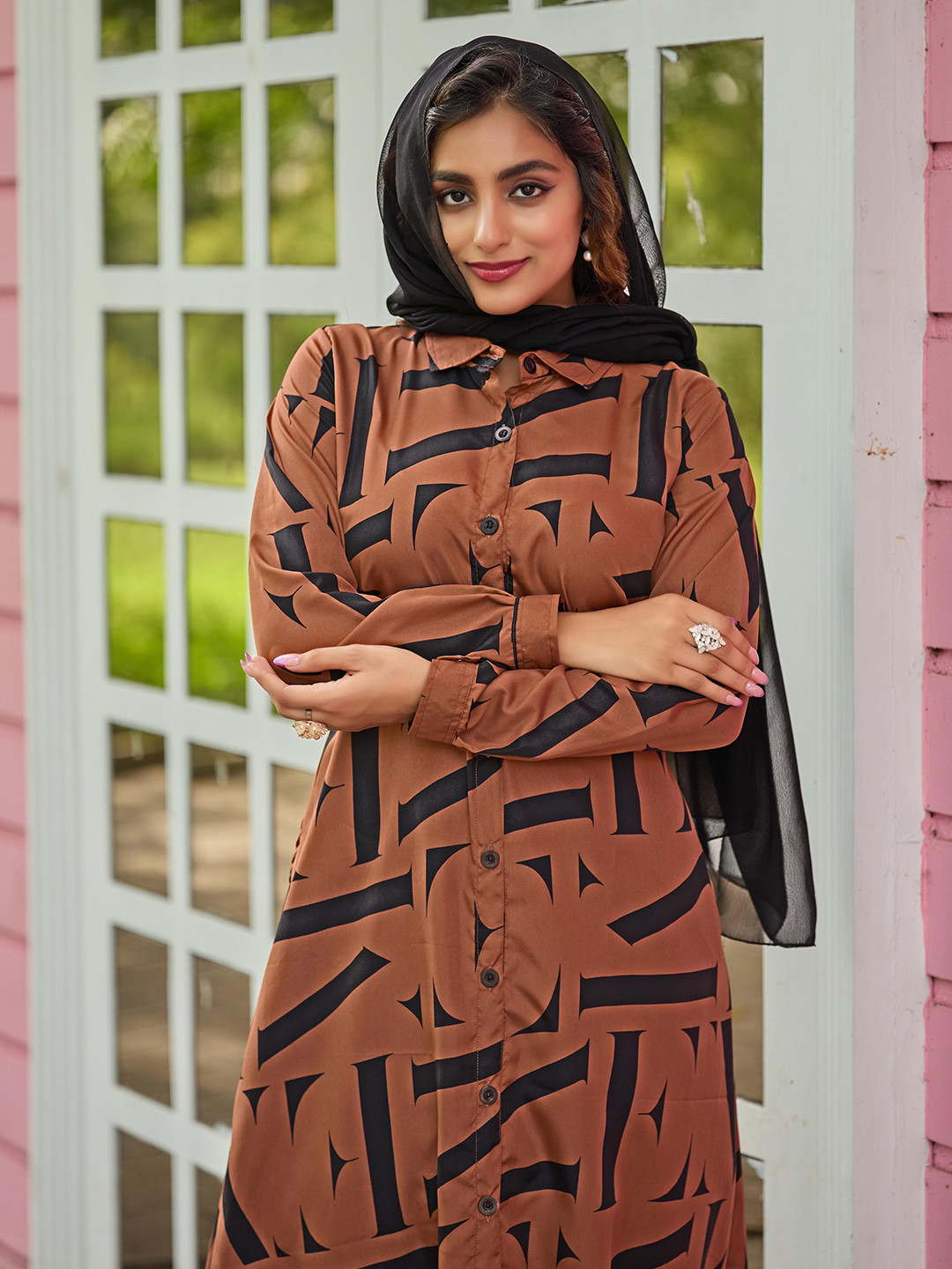 SARINKU Women Crepe Shirt Collar Cuffed Sleeves Maxi Abaya Dress