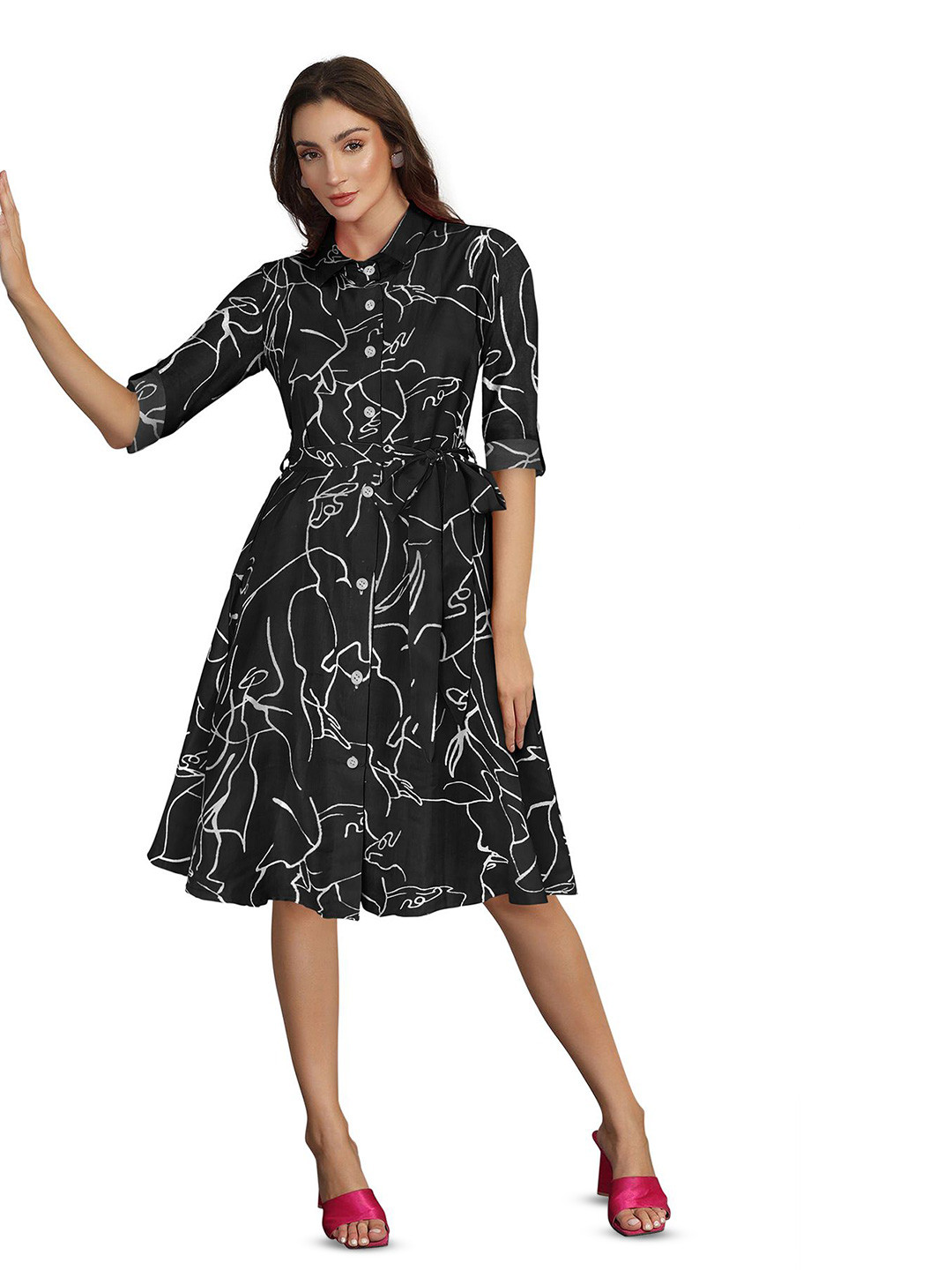 SZN Women Abstract Printed Roll-Up Sleeves Monochrome Shirt Dress