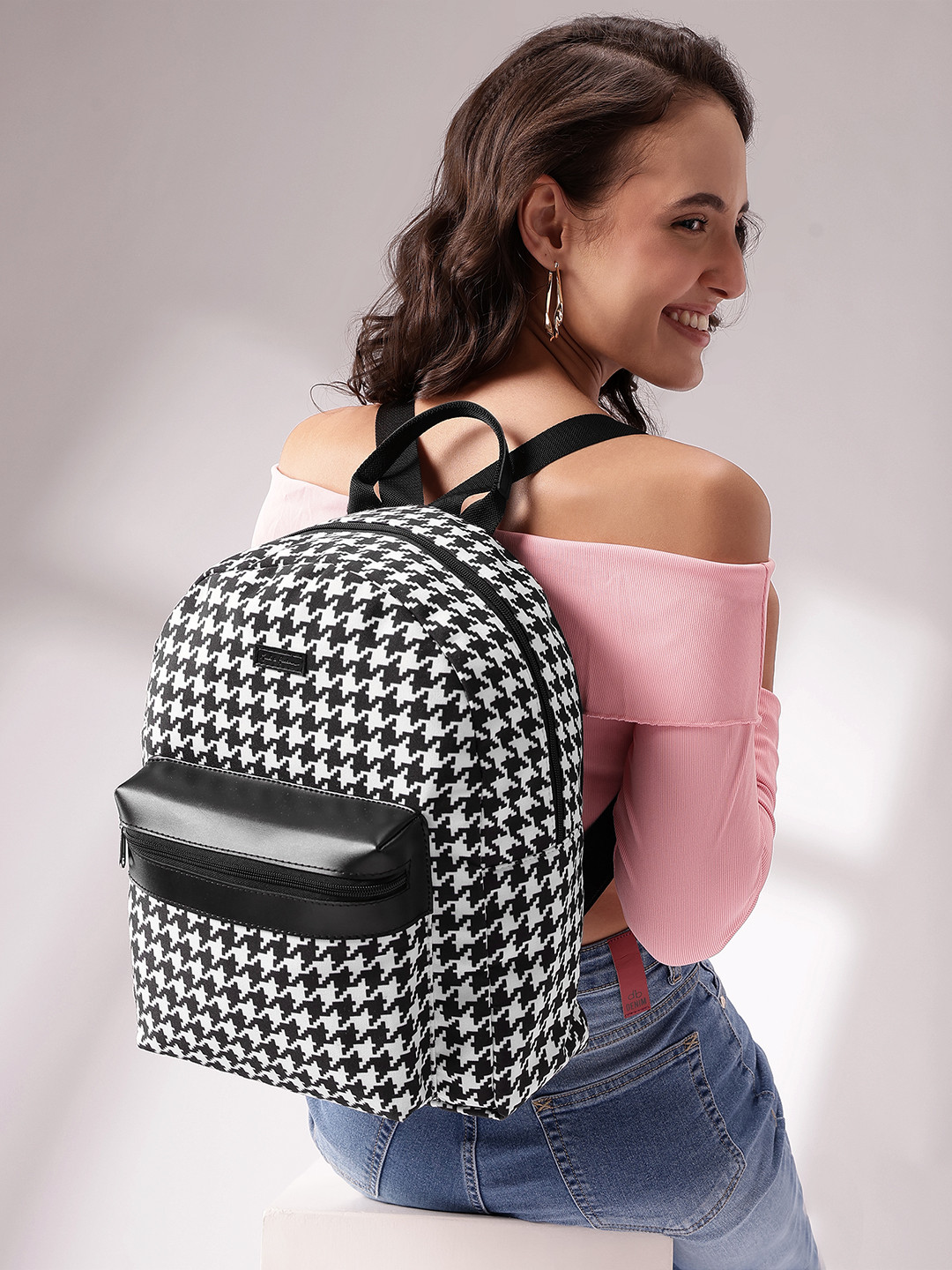 Mast & Harbour Women Houndstooth Canvas College Backpack