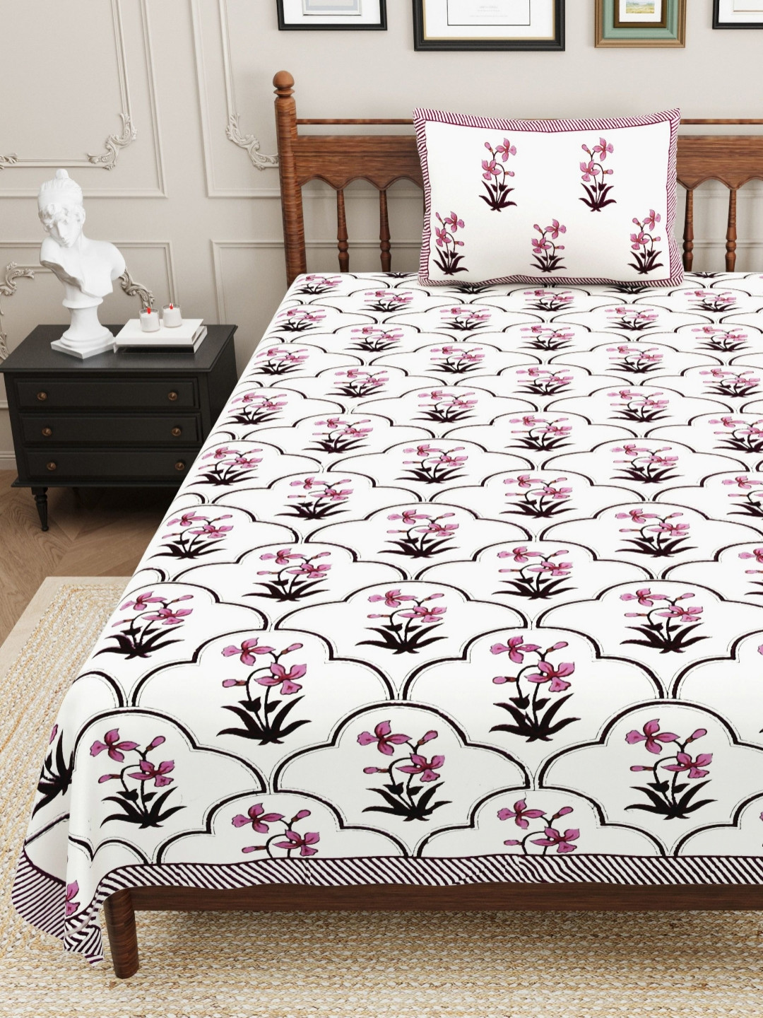 Urban Jaipur Elite Pink & White Printed Cotton 210 TC Single Bedsheet Set 2.28 x 1.52 m