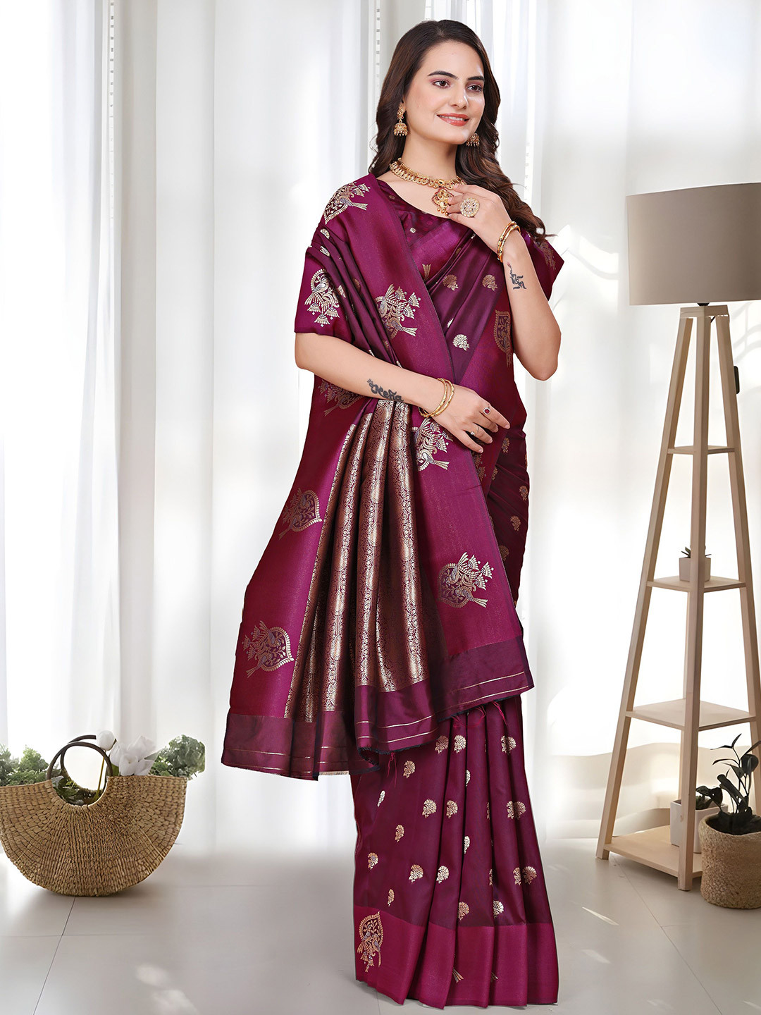 WLEMIRA Woven Design Zari Art Silk Banarasi Saree