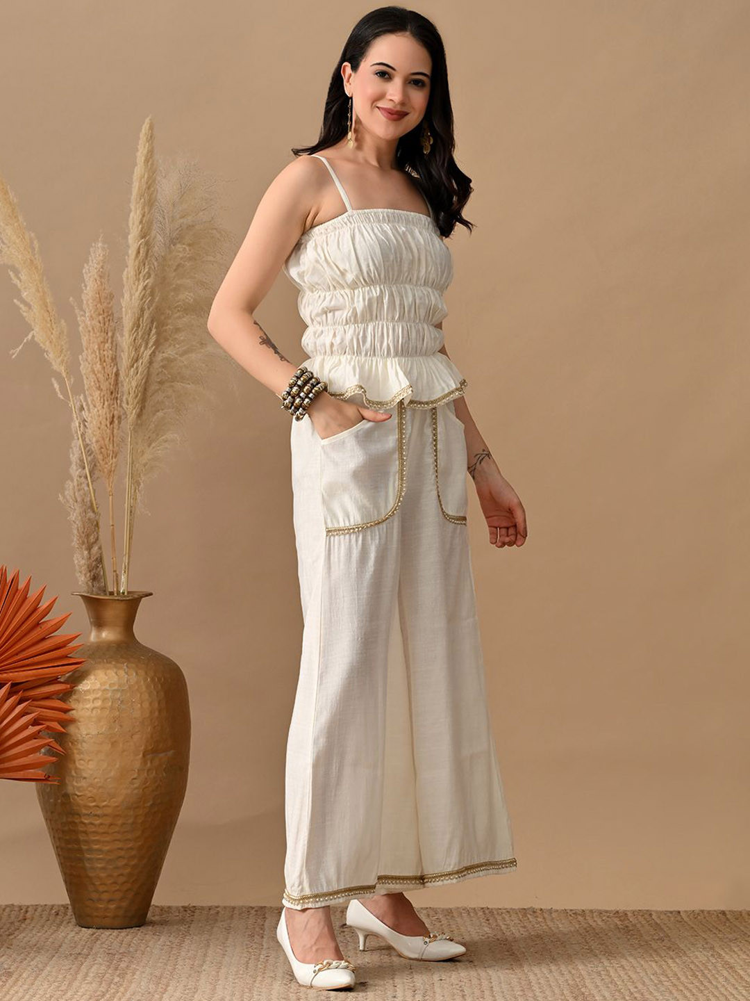 Myshka Self Design Tube Top & Trousers Co-Ord Set