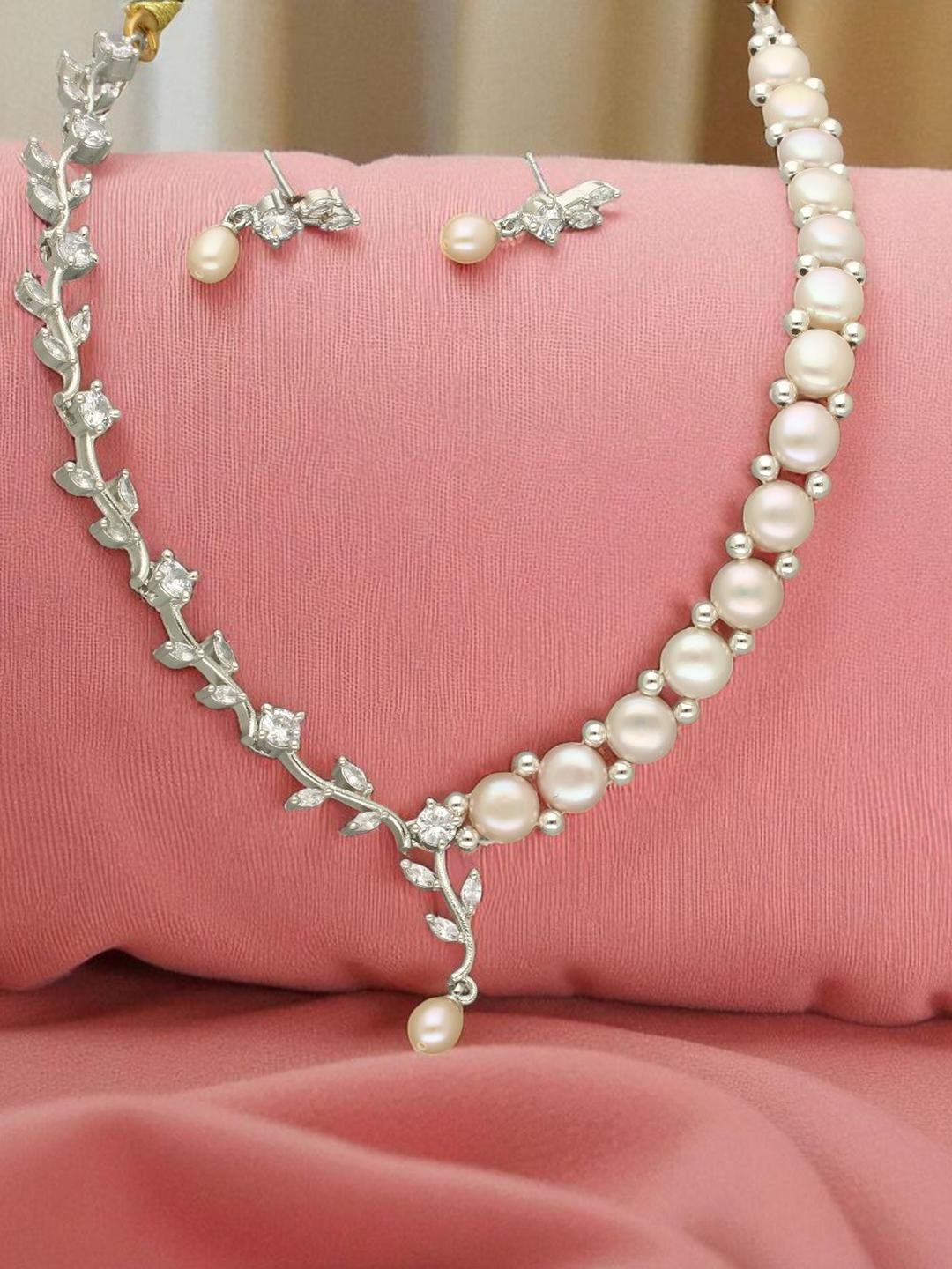 Sri Jagdamba Pearls The Classic Princess Pearl Necklace Set