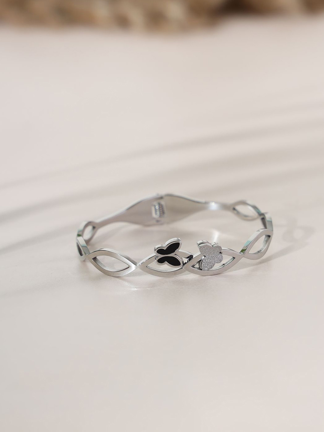 STYOLLO Silver-Plated Butterfly Shaped Anti-Tarnish Bangle-Style Bracelet