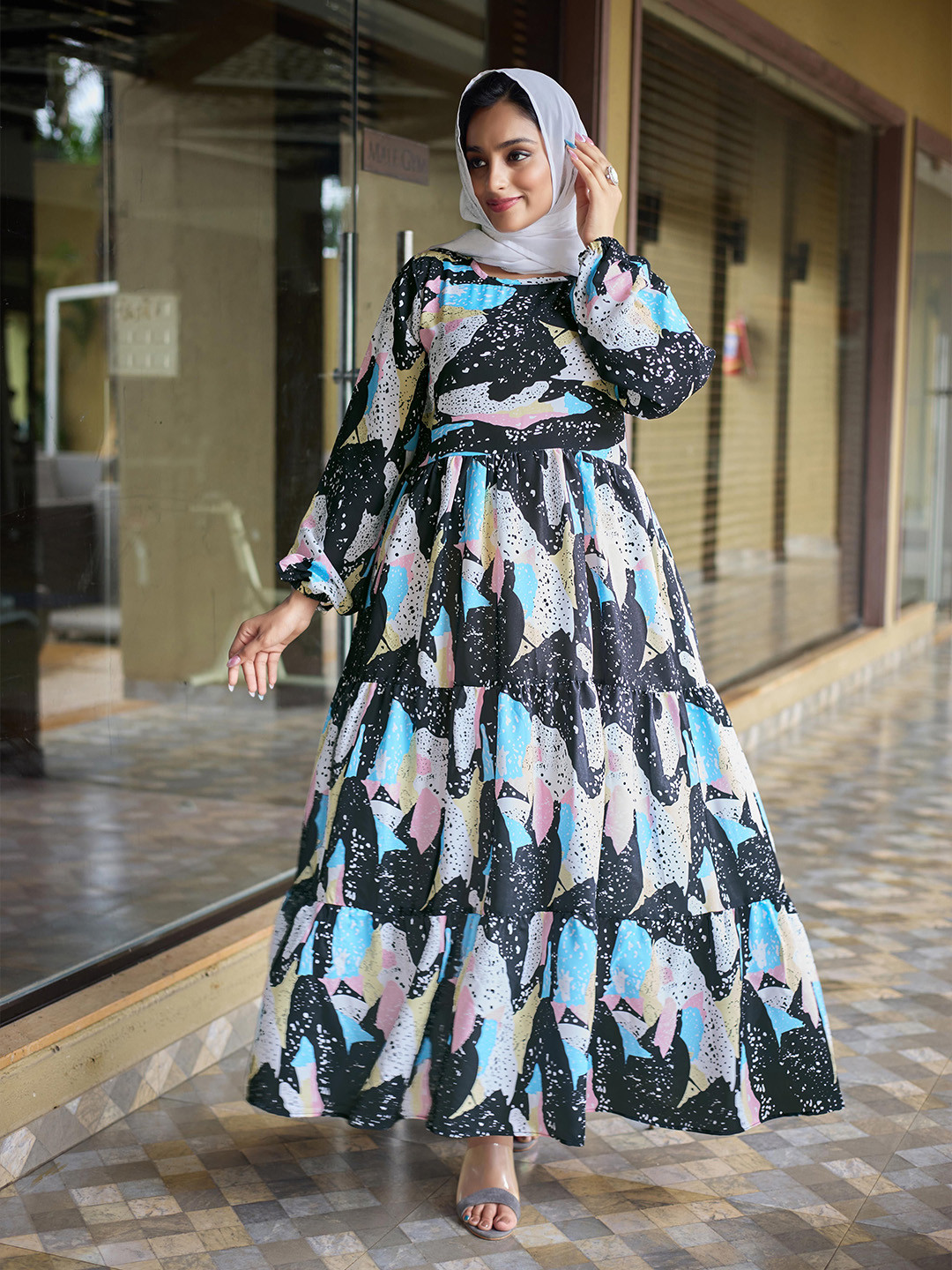 SARINKU Women Abstract Printed Long Sleeve Fit & Flare Maxi Dress