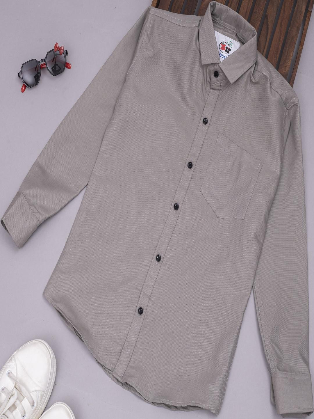 Qurobri Boys Grey Solid Long Sleeves Comfort Casual Shirt
