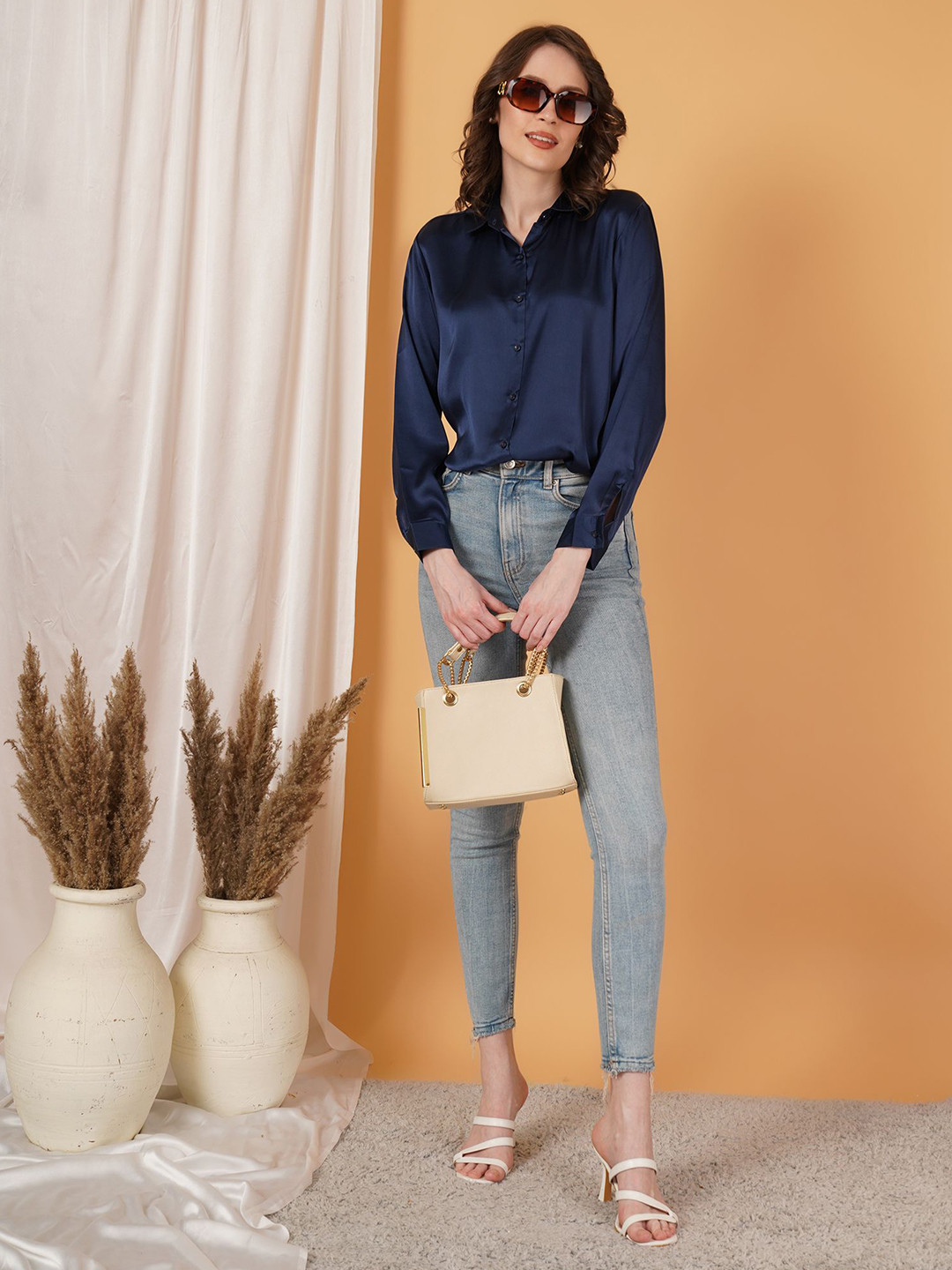 CORSICA Button-Down Collar Tailored Fit Satin Formal Shirt