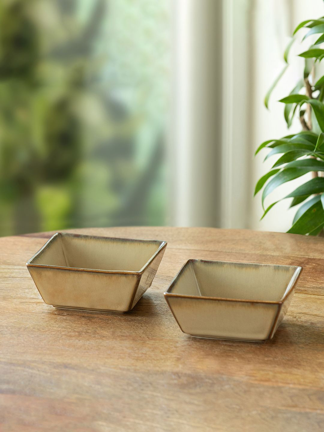 ExclusiveLane Wheat Serenity Set Of 2 Porcelain Serving/Snack Bowls 300ml
