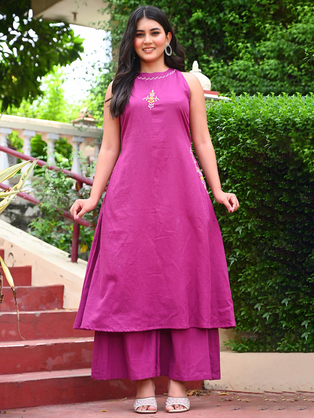 Bahe Kurtiz Women Woven Design Embroidered A-Line Kurta with Palazzos