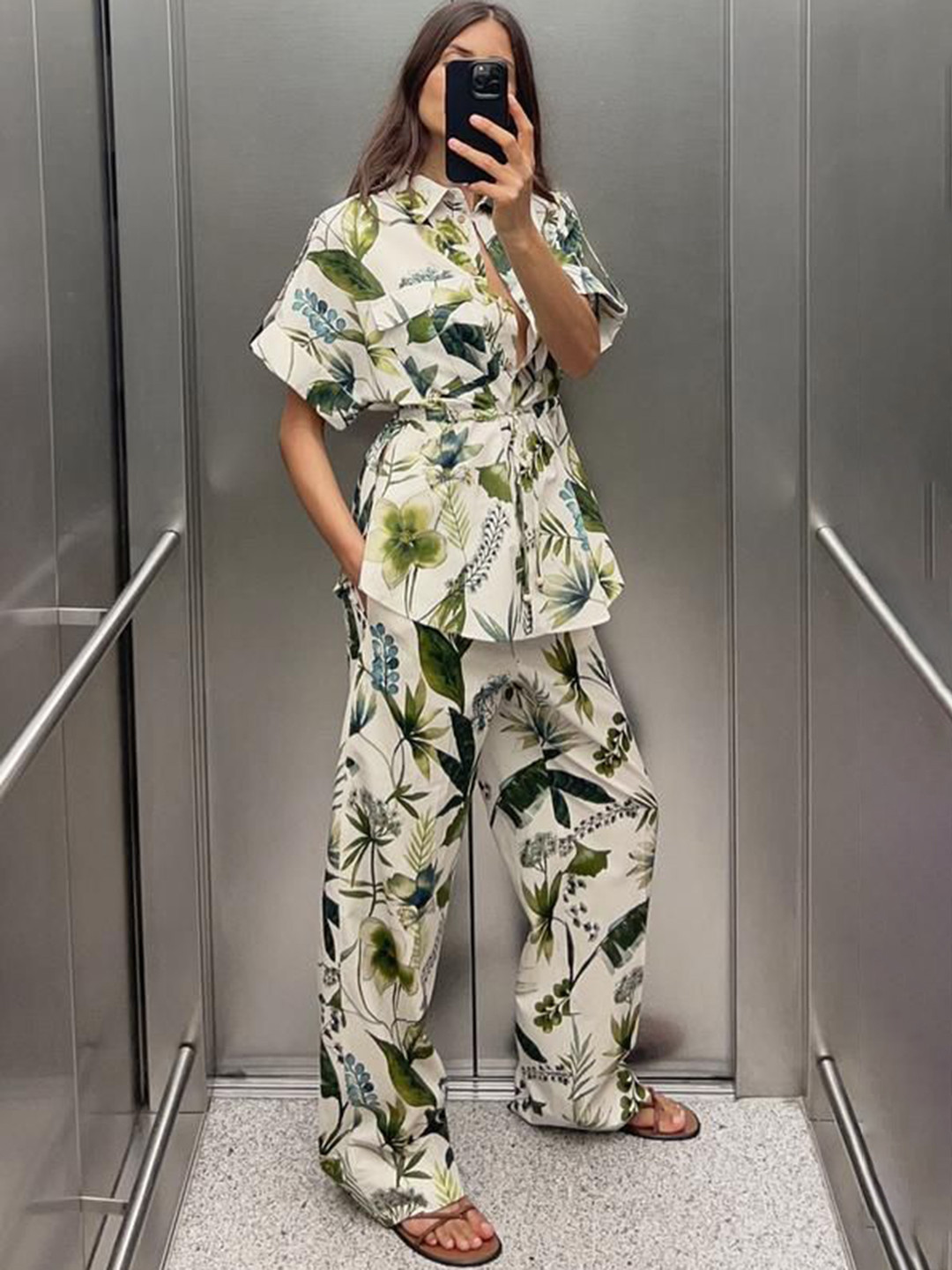 Miss Mosa By Akanksha  White Taisiya Statement floral Coord Set