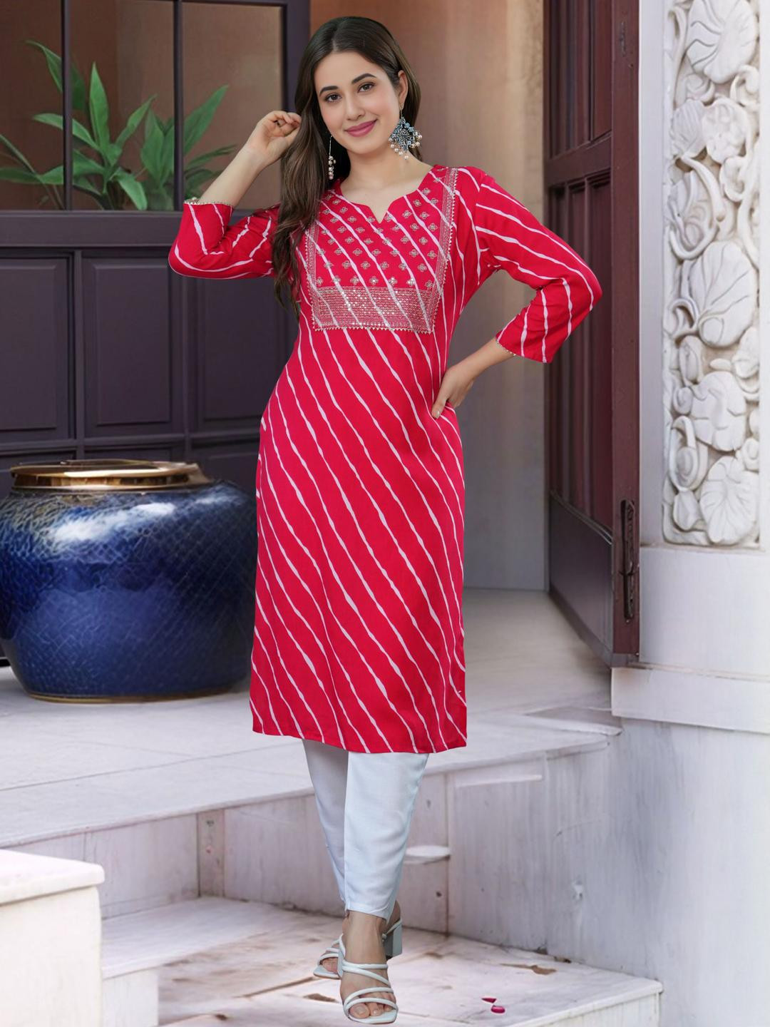 LAKSHAY FASHION Women Pink Leheriya Kurta