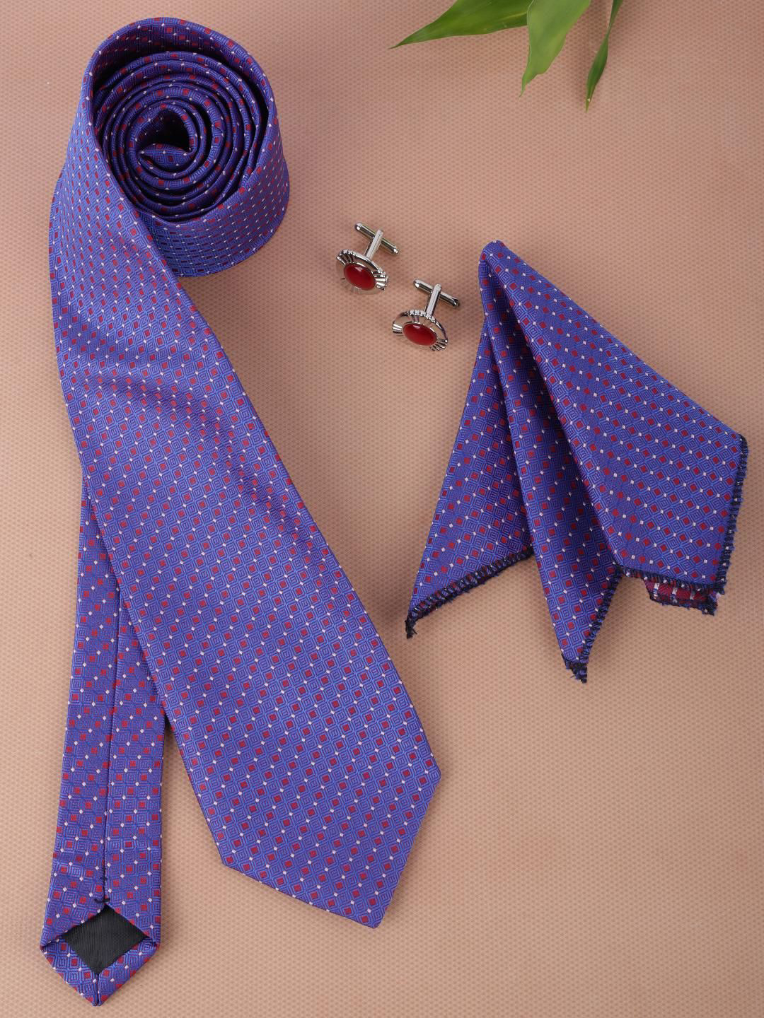 ELLIS Men Accessory Gift Set of Tie, Cufflinks, Pocket Square Comes with a box