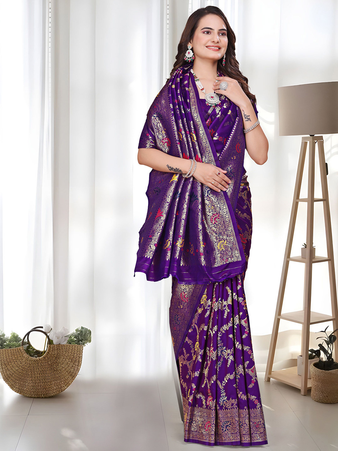 WLEMIRA Woven Design Zari Art Silk Banarasi Saree