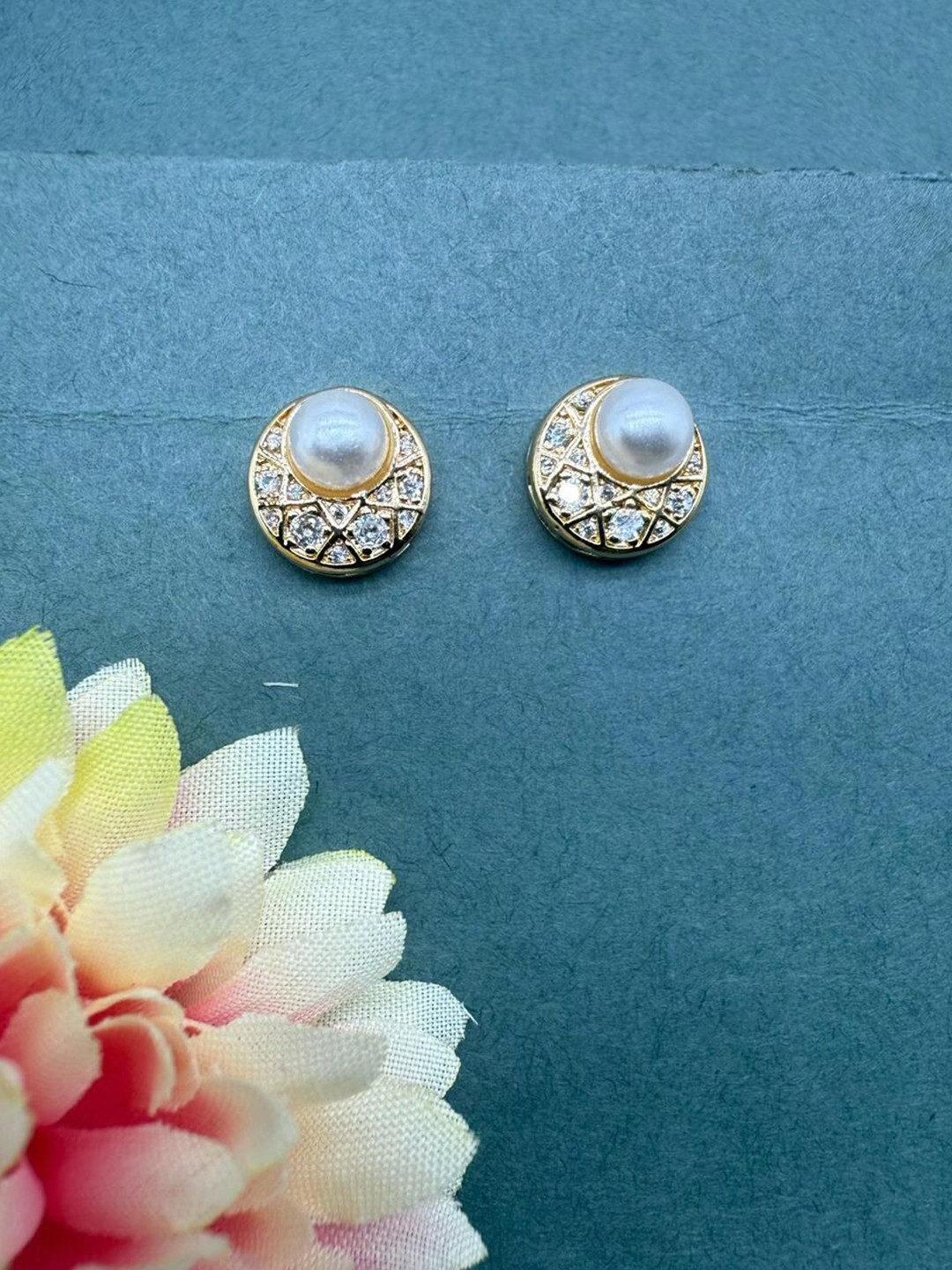 NIKUNJ SALES Gold-Plated Cubic Zirconia Studded & Beaded Circular Studs