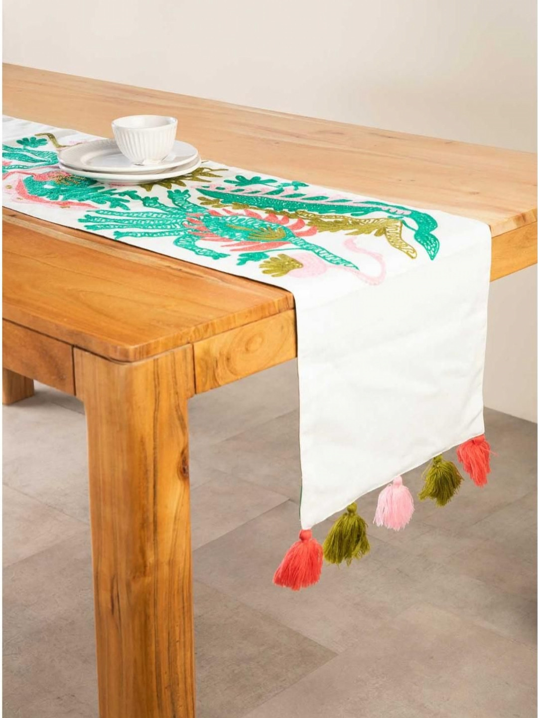 FREEDOM TREE White & Green Embroidered Cotton Duck Table Runner