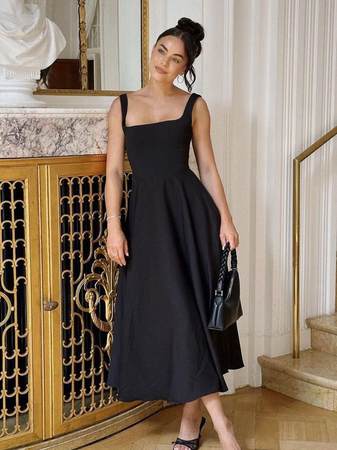 Miss Mosa By Akanksha  Suzanne Luxe Statment Holiday Dress In Black