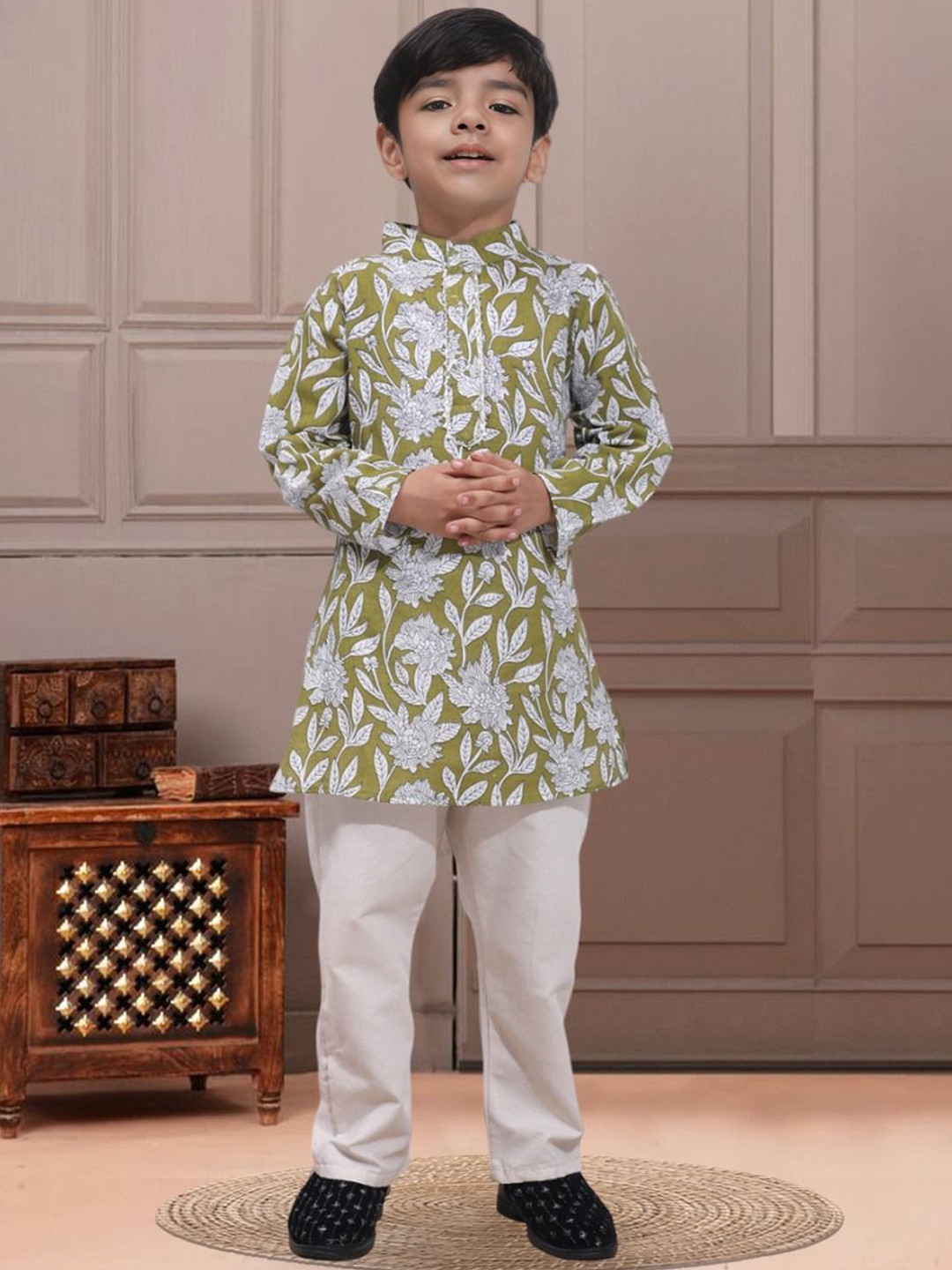 Cutiekins Boys Floral Printed Regular Kurta with Pyjamas