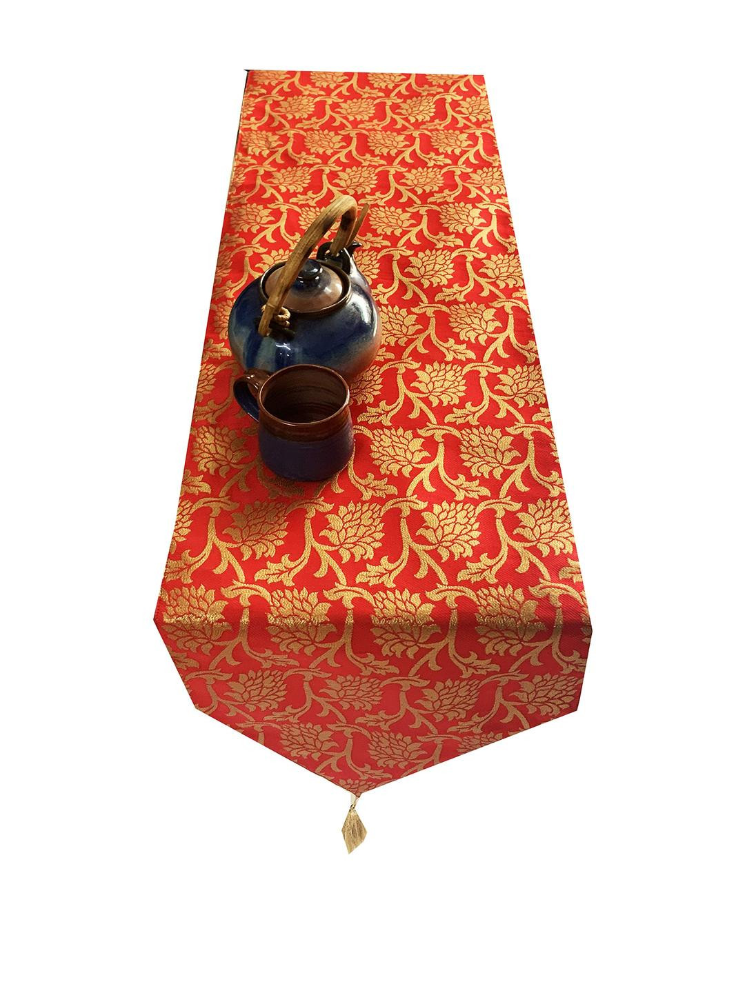 Pink Parrot Red And Gold Color Ethnic Motifs Polyester Jacquard silk table runner