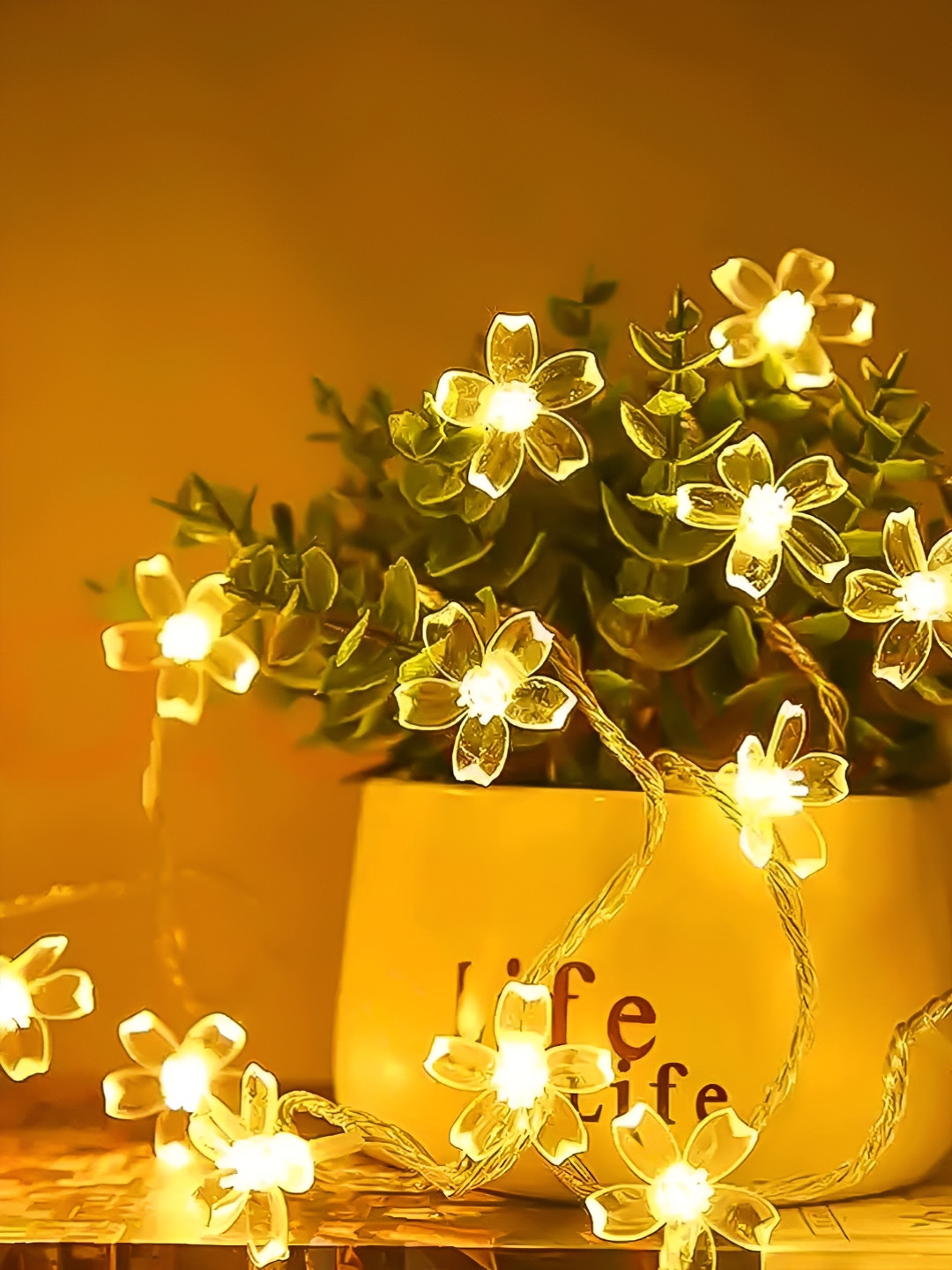 EarthCraft White Floral Shape String Lights